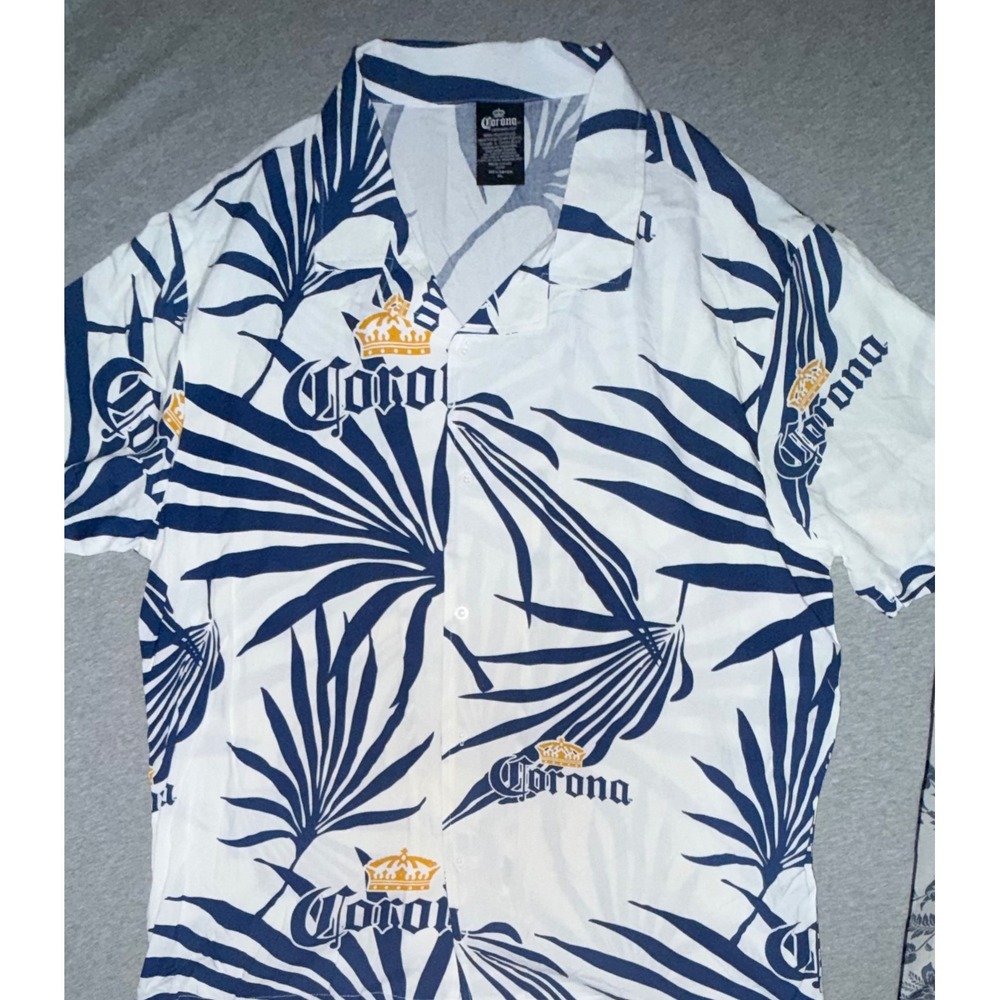Corona Extra Men Button Up Shirt Size XL Lightweight Tropical Beach Summer Party - Picture 2 of 6